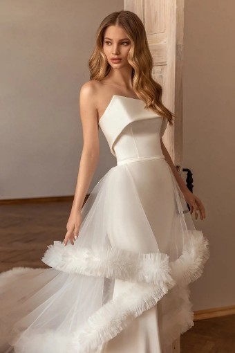Eva Lendel Pretty #2 thumbnail