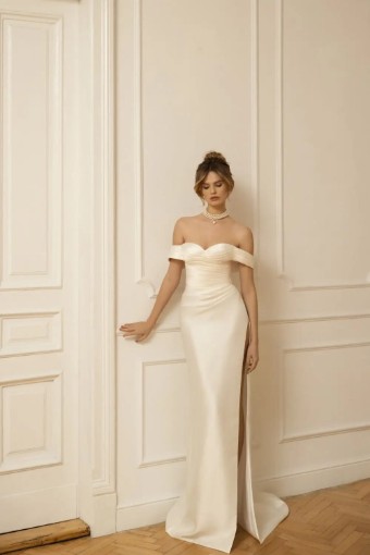 Eva Lendel Lea #2 thumbnail